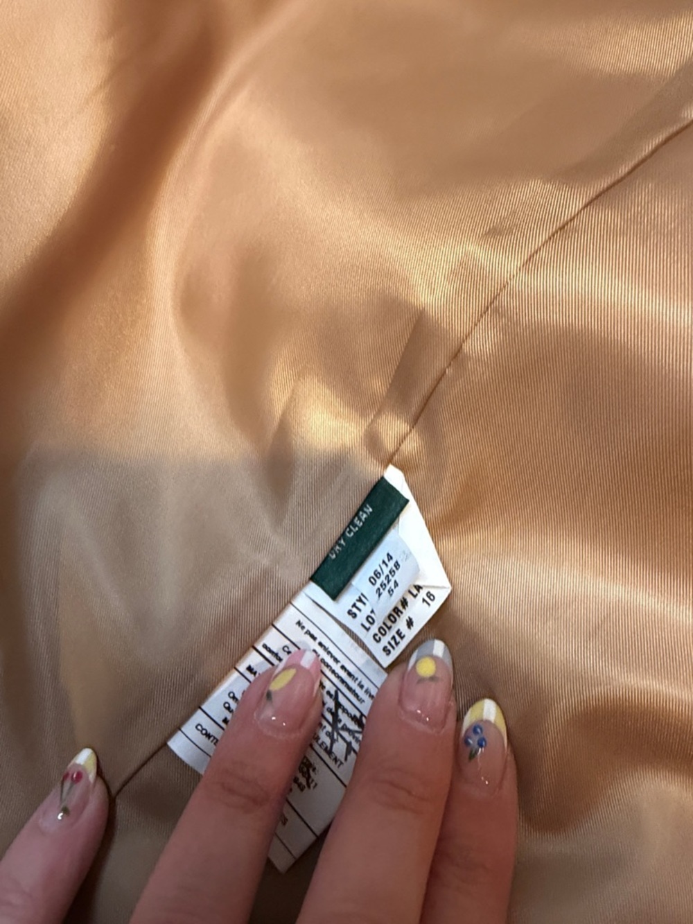 Classic Women’s Camel Wool-Blend Overcoat - Picture 6 of 8